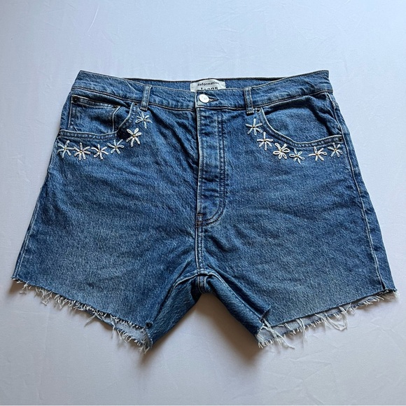 REFORMATION medium denim wash blue raw fray hem cut off daisy